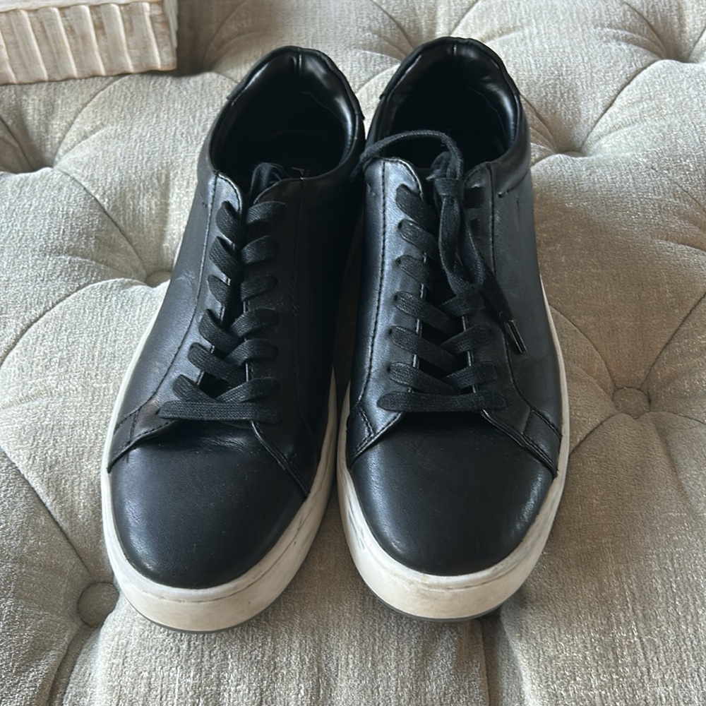 Nordstrom Super comfortable 9‎ 1/2 only worn twice - Picture 2 of 5